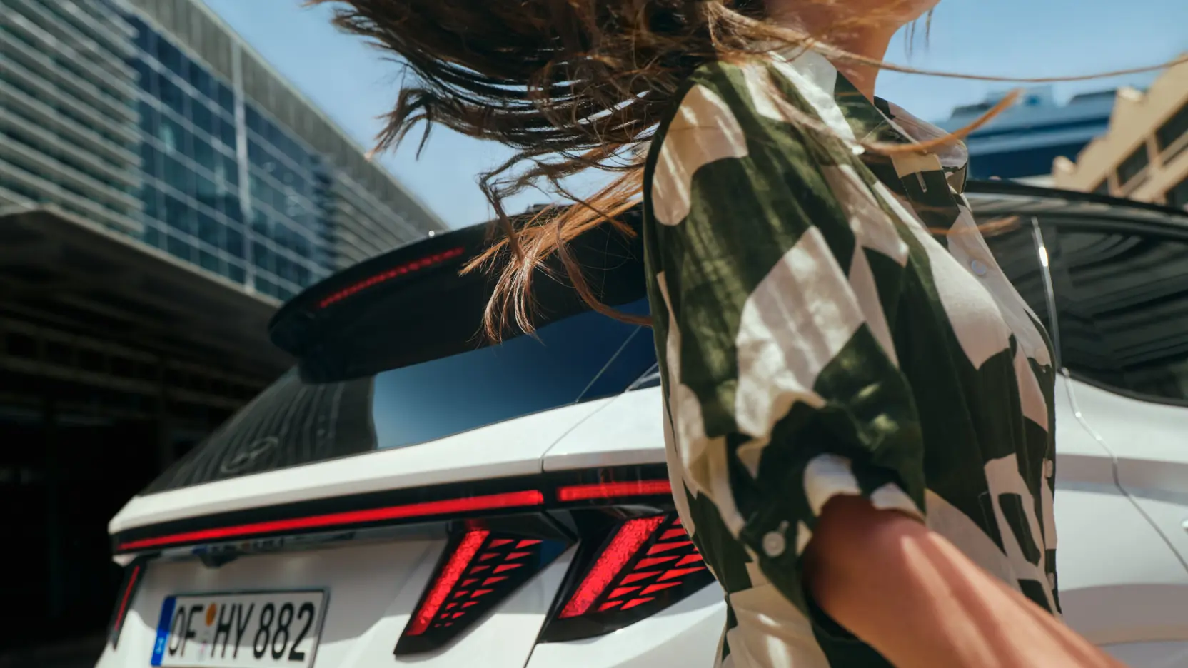 11 HME Esuv 2 0 Nline PD Rear Low Res Srgb (1)