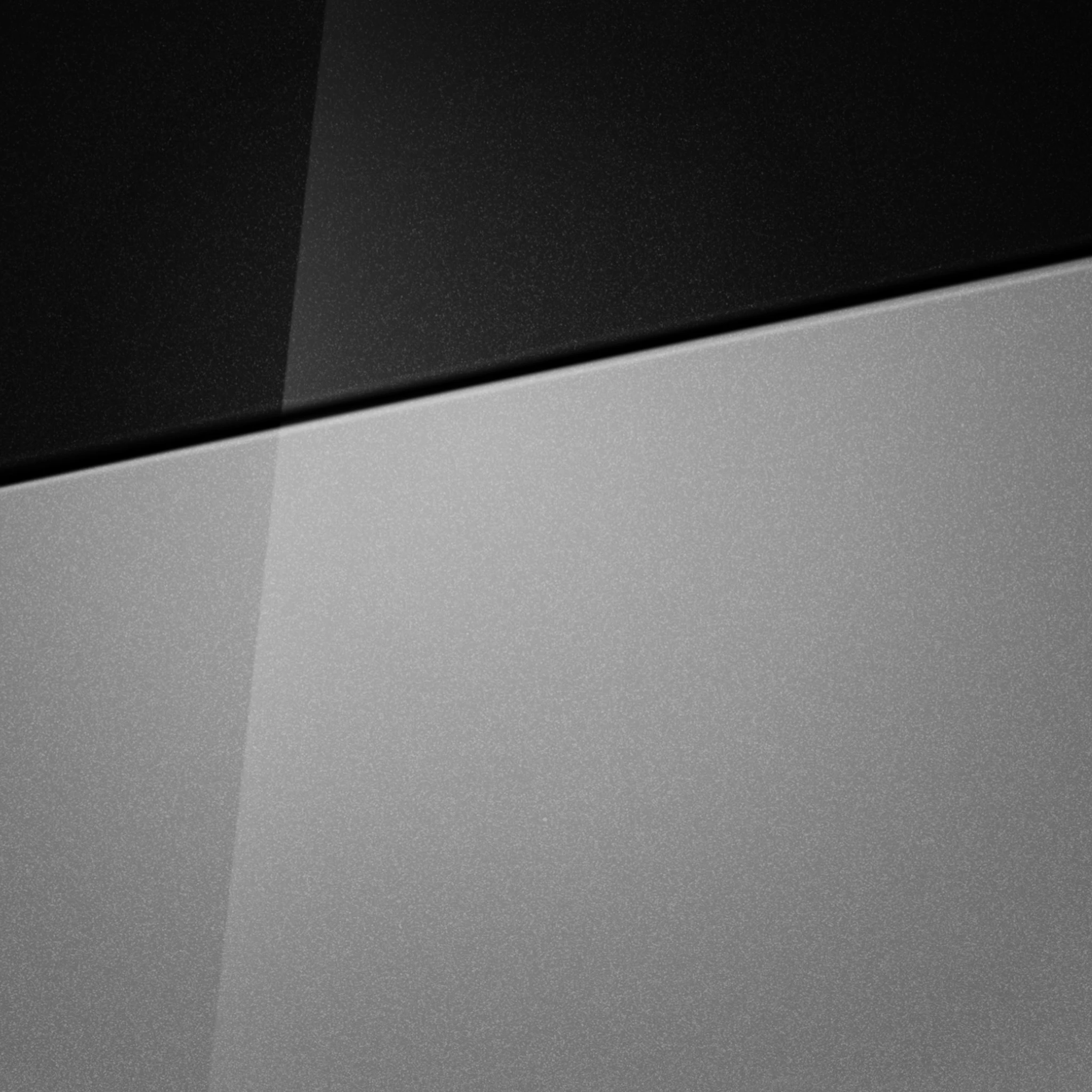 Shimmering Silver / Schwarz